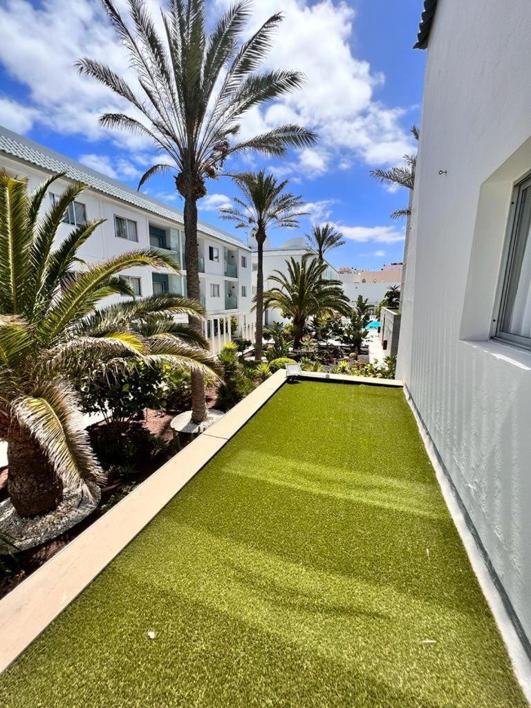 Bristol Sunset Beach Private Apartment Corralejo Exterior foto